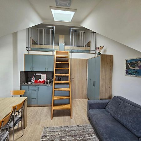 Apartman Lipa, โลชนา นาดเด เดสเนา ภายนอก รูปภาพ